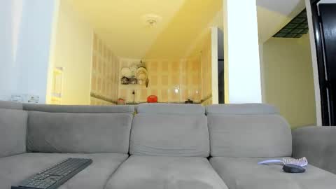 Isabella  online show from January 7, 9:51 pm