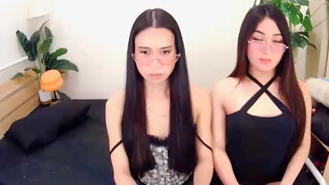 itsme_kat online show from June 23, 4:26 pm