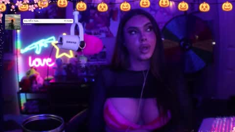 Nicki Foxx online show from October 21, 1:31 am