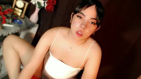 ivory_delight online show from June 2, 6:15 am