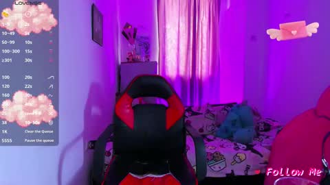 Jade Benett online show from March 14, 9:07 pm