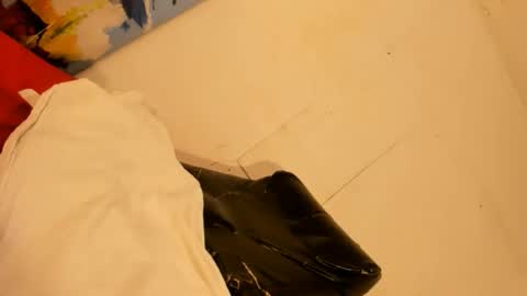 janestoness online show from October 31, 6:34 am