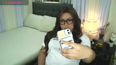 Snapshot of jasmine_brandy chatting on October 22, 9:07 pm Jasmine Brandy online show from October 22, 9:07 pm
