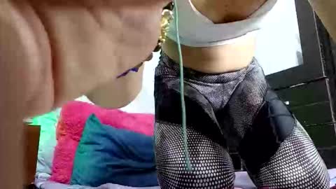  Isabella  online show from November 17, 12:10 am