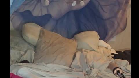 Jennie bttmcd online show from February 25, 12:13 pm