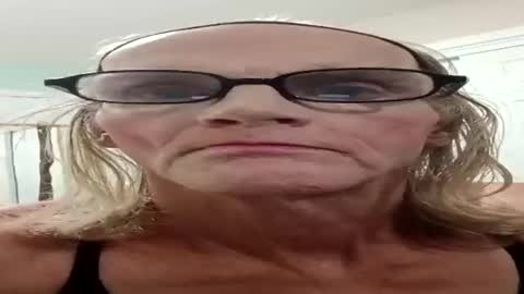jennywomacks online show from July 19, 4:44 pm