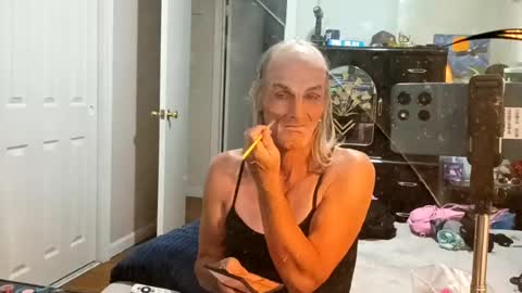 jennywomacks online show from August 10, 1:20 am