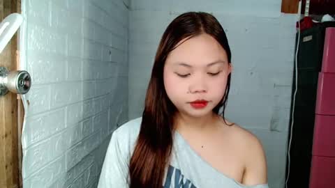 Jessie online show from February 8, 4:13 pm