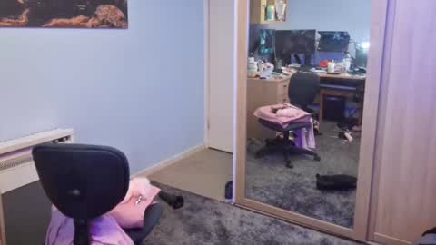 Snapshot of jessiessicaxx chatting on January 13, 3:23 am Jessiessicaxx online show from January 13, 3:23 am