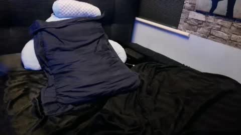 Snapshot of jessiessicaxx chatting on October 24, 4:39 am Jessiessicaxx online show from October 24, 4:39 am
