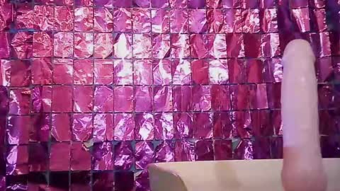 Snapshot of jet_clomet21 chatting on January 14, 9:02 am Ale online show from January 14, 9:02 am