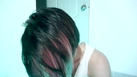 Snapshot of jet_clomet21 chatting on January 31, 2:15 am Ale online show from January 31, 2:15 am
