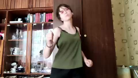Lucy online show from June 18, 9:14 am