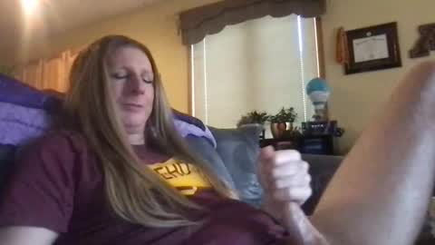 Amber online show from March 5, 5:18 pm