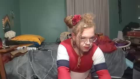 jorjina_x_mckie online show from February 24, 9:35 am