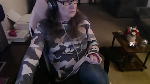 Camprincess331 online show from February 6, 2:17 am