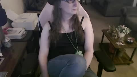 Camprincess331 online show from March 18, 1:29 am