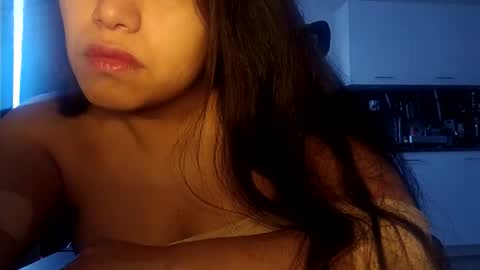 karolina549464 online show from March 12, 6:51 am