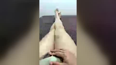 Karra online show from June 14, 3:57 pm