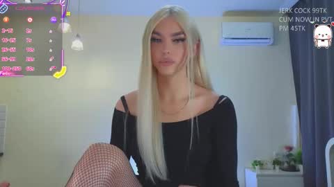 Kate online show from February 20, 7:05 pm