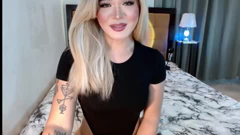 katykiat online show from December 23, 7:02 am