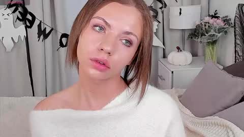Snapshot of keit_princess chatting on October 24, 7:57 am Keit online show from October 24, 7:57 am
