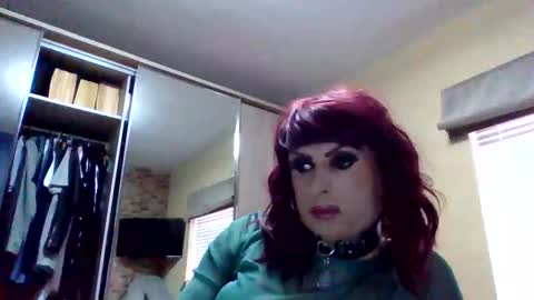kellypvc1 online show from October 13, 3:56 pm