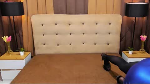 Kendra online show from November 4, 4:34 am