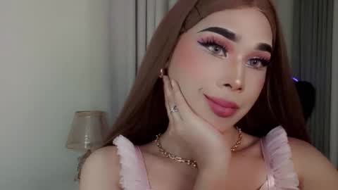 Snapshot of kiethmadison_miller chatting on September 28, 8:02 am Im Mia online show from September 28, 8:02 am