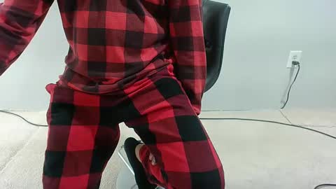 More online show from December 25, 4:12 am