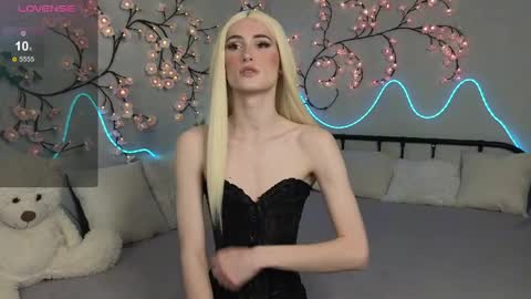 Kris online show from March 22, 12:32 pm