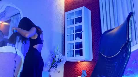 KristinaGriner online show from April 24, 3:53 am