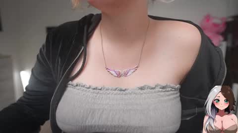 Snapshot of krystalsyxx chatting on September 27, 11:03 pm Krystal Syx online show from September 27, 11:03 pm