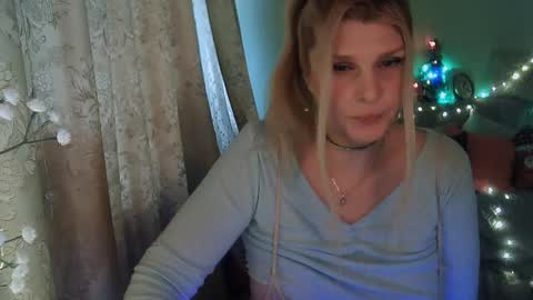 Annika  MTF ts post -op online show from December 9, 10:22 am