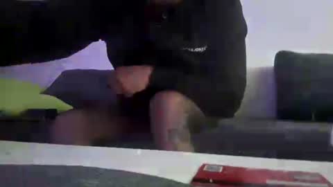labondage online show from July 4, 1:05 pm