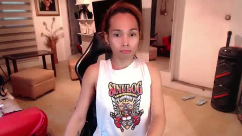 M MMY online show from January 23, 8:25 am