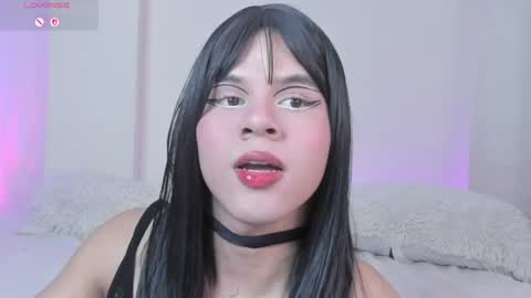 INDEPENDENT MODEL online show from June 18, 2:02 am