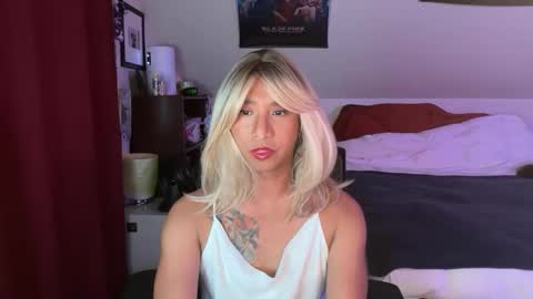 lbffemme online show from January 15, 1:59 am