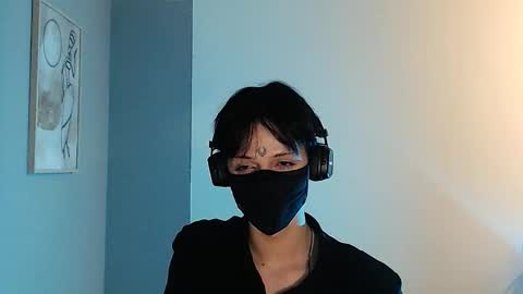 lekkj online show from February 18, 9:39 am