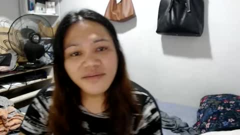 liebewendy2026 online show from June 10, 7:40 am