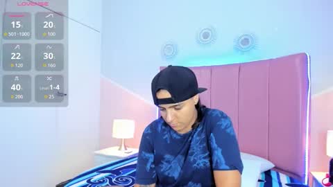 Liam smith online show from November 7, 2:06 pm