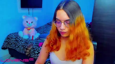 Lilly3 online show from April 4, 3:15 am