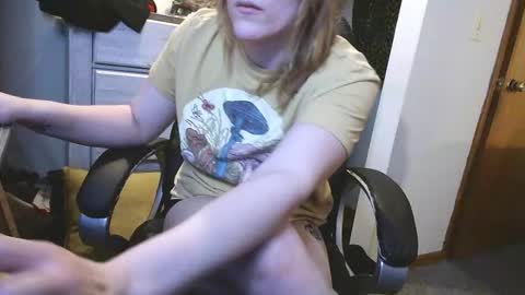 lilybvixen online show from February 20, 6:19 am