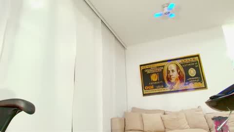 LAURA RAMIREZ online show from January 17, 4:28 am