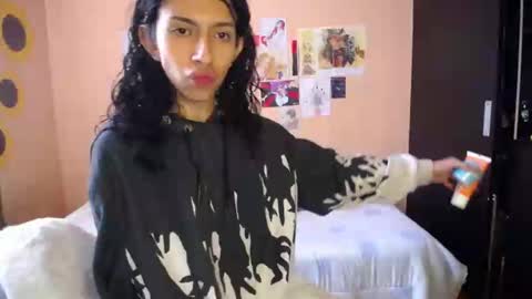 Snapshot of lio_rossue chatting on January 17, 4:59 pm Lio online show from January 17, 4:59 pm