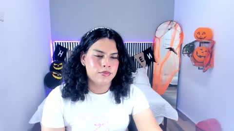 L I T T L E A L L I online show from October 29, 9:13 pm