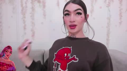 Liz Luna online show from April 4, 1:42 pm