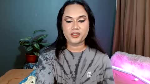 My Lover Dadddy roberto online show from April 6, 8:20 pm