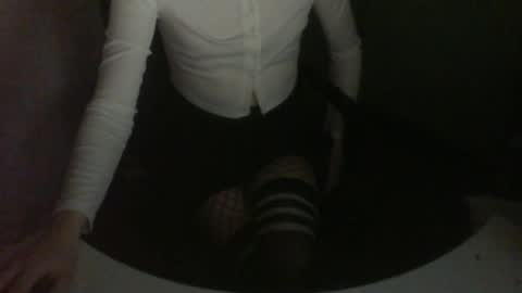 lilsubbyslut online show from April 17, 3:31 am