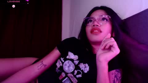 Snapshot of love_seren chatting on September 30, 4:40 pm Seren online show from September 30, 4:40 pm